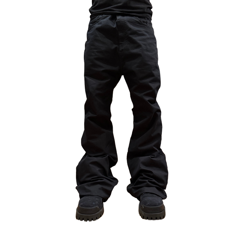 FLARED JEANS - BLACK